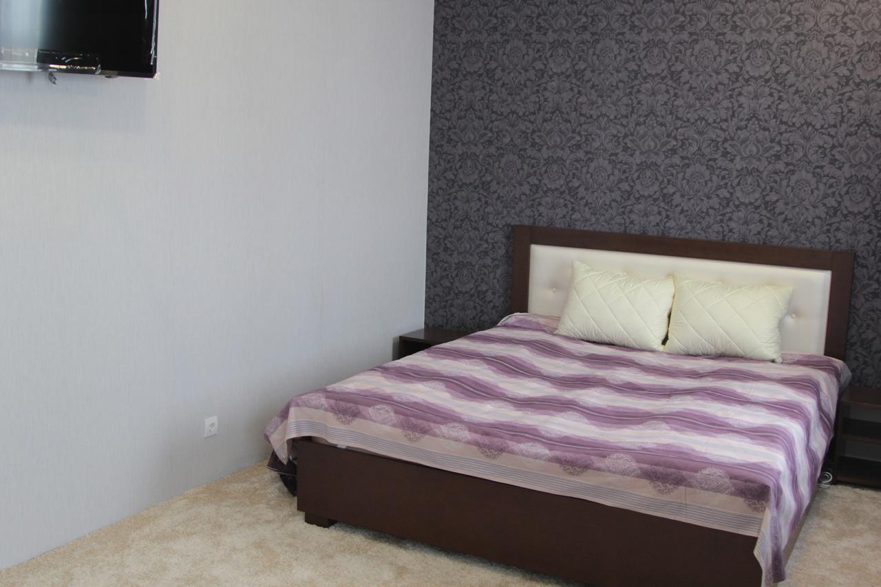 Karavan Hotel Bila Krynytsya  Esterno foto