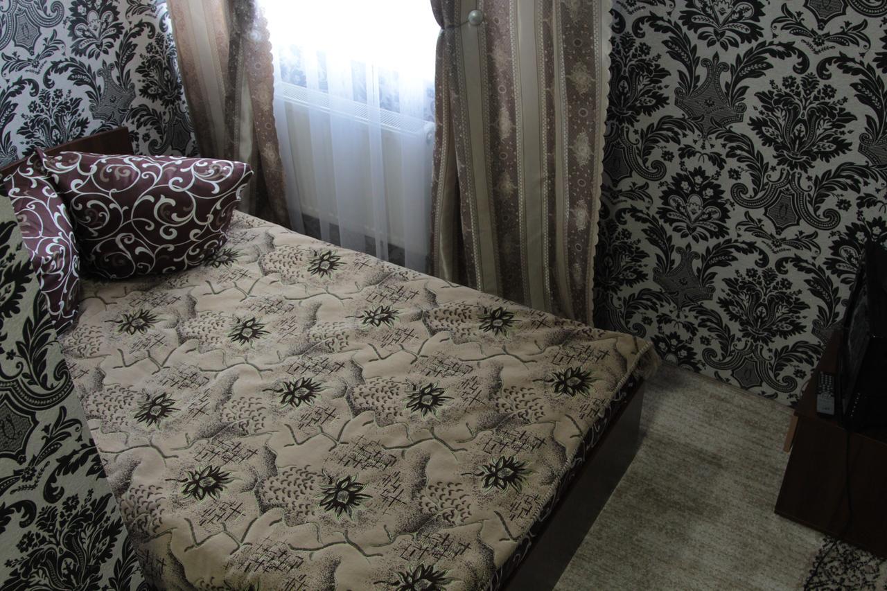 Karavan Hotel Bila Krynytsya  Esterno foto