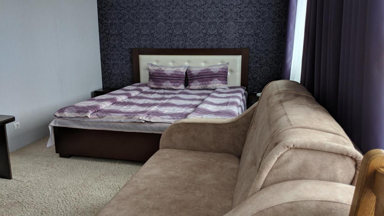 Karavan Hotel Bila Krynytsya  Esterno foto