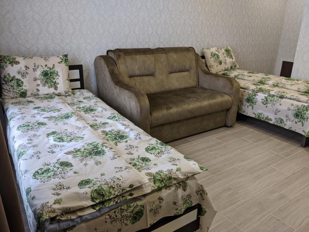 Karavan Hotel Bila Krynytsya  Esterno foto